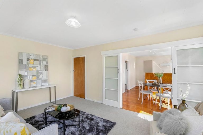 Photo of property in 72 Dominion Park Street, Johnsonville, Wellington, 6037