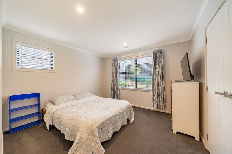 Photo of property in 6 Schooner Drive, Whitby, Porirua, 5024