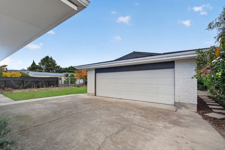 Photo of property in 86 New York Street, Martinborough, 5711