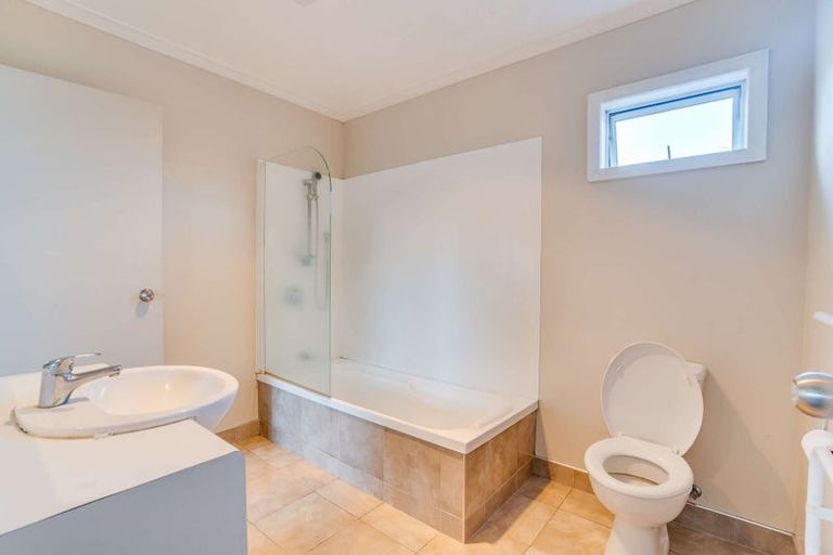 Photo of property in 42a Hillside Road, Papatoetoe, Auckland, 2025