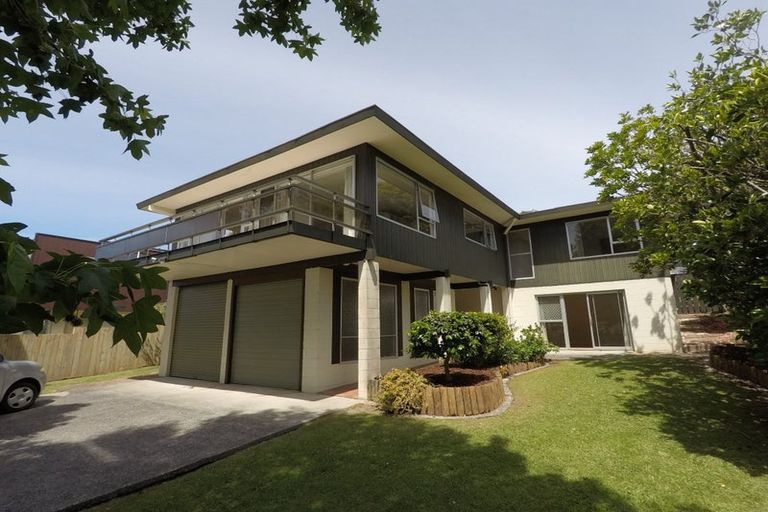 Photo of property in 38 Maxwelton Drive, Mairangi Bay, Auckland, 0630