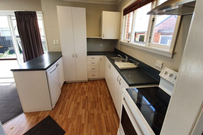 Photo of property in 49 Dunedin Street, Redwood, Christchurch, 8051
