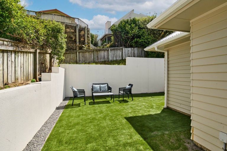 Photo of property in 45b Waverton Terrace, Churton Park, Wellington, 6037