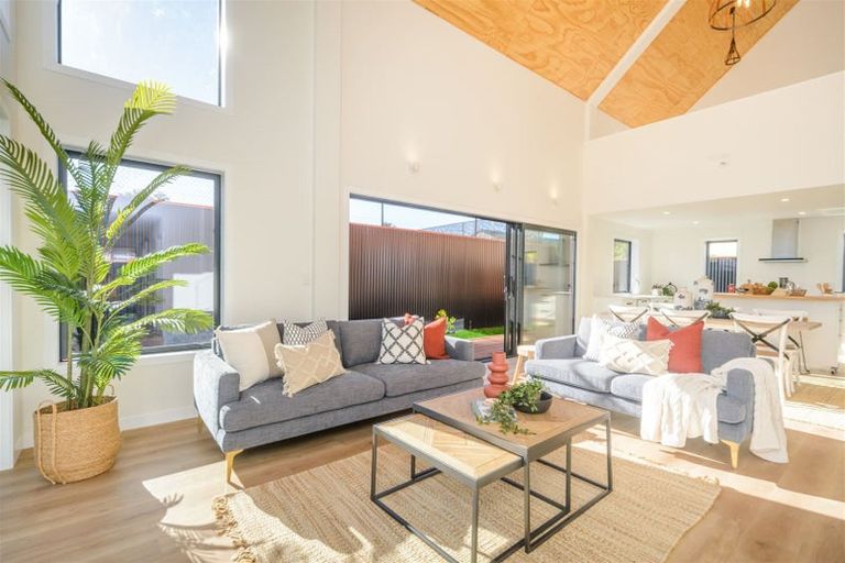 Photo of property in 145b Cook Street, West End, Palmerston North, 4410