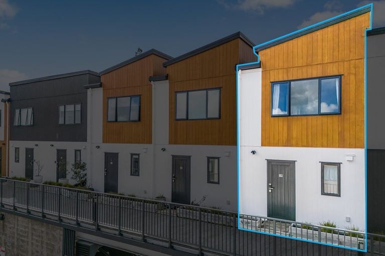 Photo of property in Rf202b, 19/18 Hewlett Road, Massey, Auckland, 0614