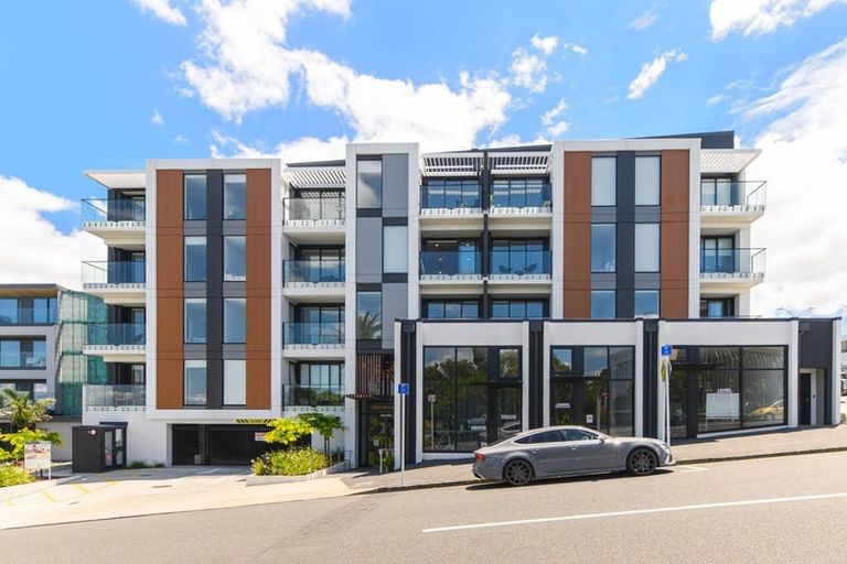 Photo of property in 316/19 Rawene Road, Birkenhead, Auckland, 0626