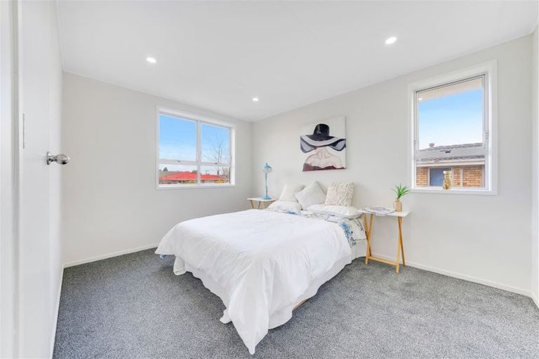 Photo of property in 68 Old Wairoa Road, Papakura, 2110