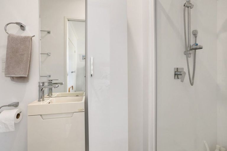 Photo of property in 14 Kelly Place, Whitianga, 3510