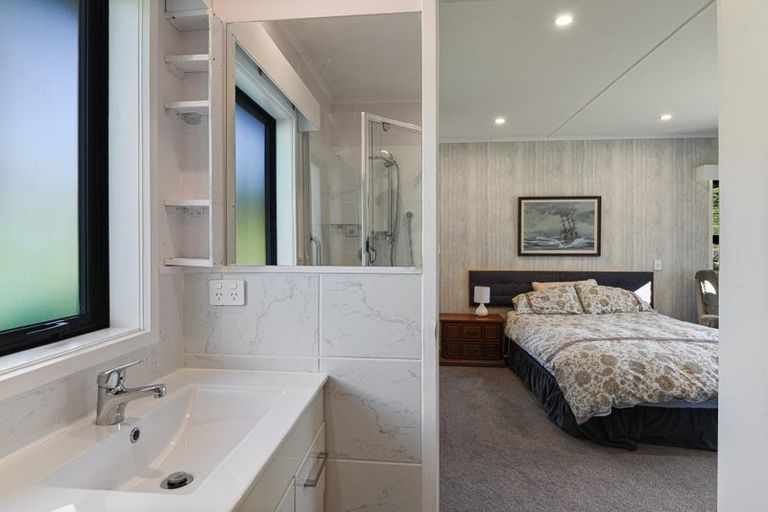 Photo of property in 1422 Manawahe Road, Manawahe, 3194