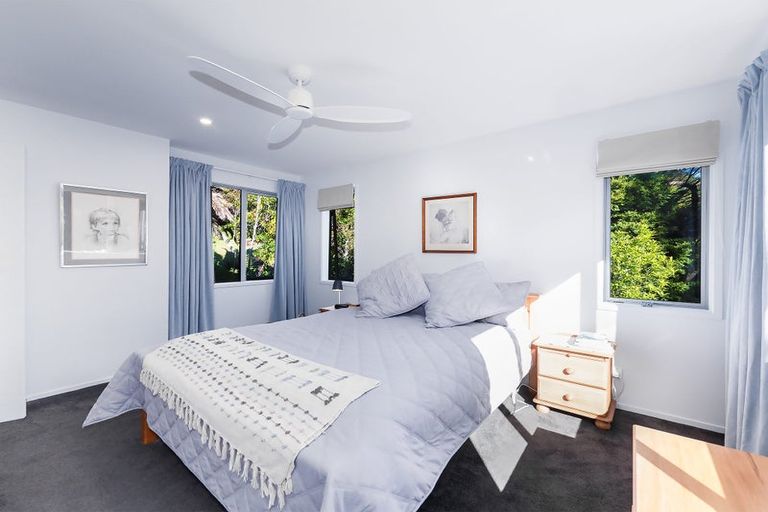 Photo of property in 30 Totara Heights Way, Paihia, 0200