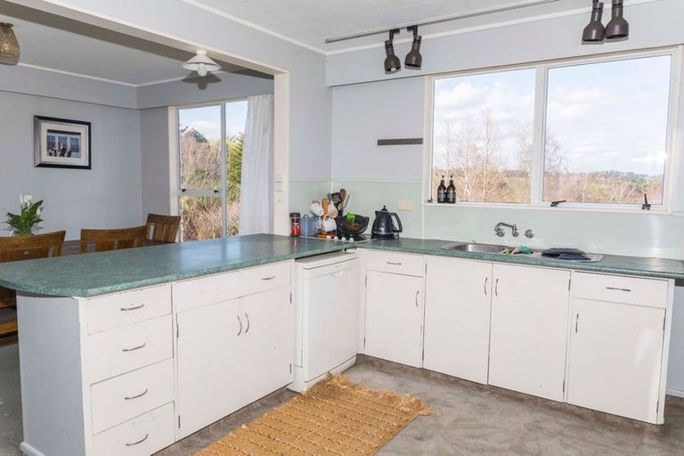 Photo of property in 84 Guy Street, Dannevirke, 4930