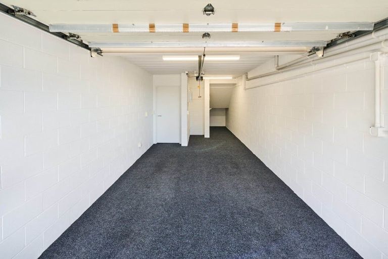 Photo of property in 1/16 Oriental Terrace, Oriental Bay, Wellington, 6011