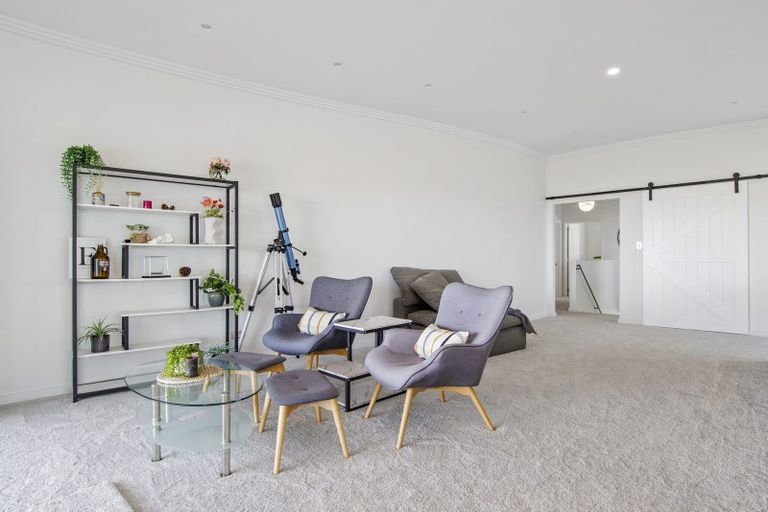 Photo of property in 1011 Papamoa Beach Road, Papamoa Beach, Papamoa, 3118