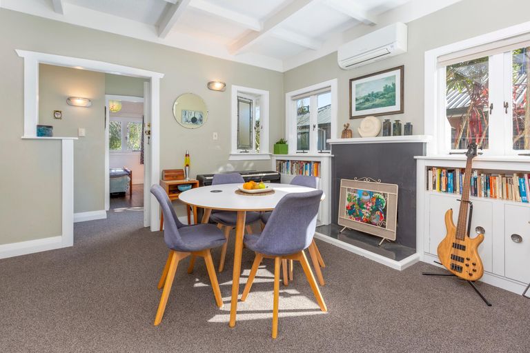 Photo of property in 28 John Street, Pukekohe, 2120