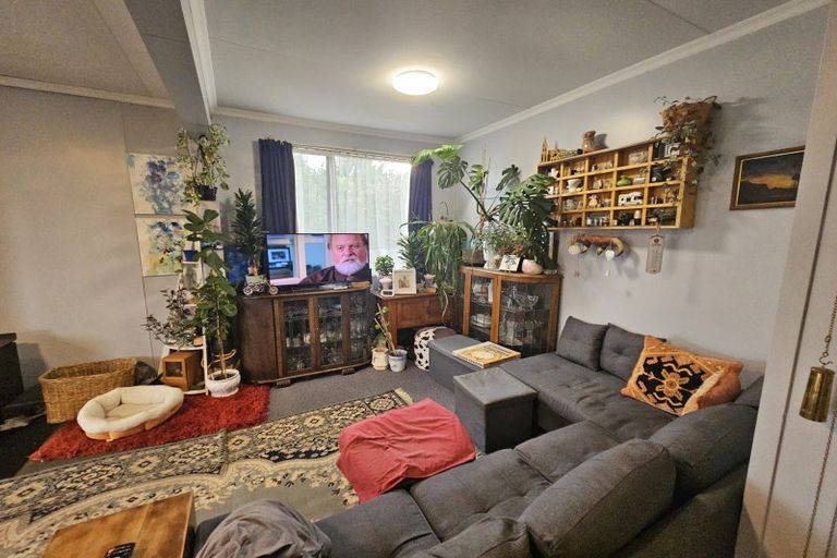 Photo of property in 11 Matai Street, Kaka Point, Balclutha, 9271