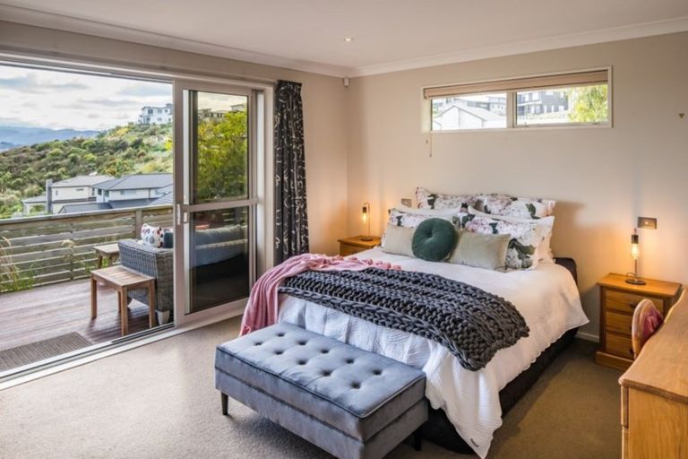 Photo of property in 7 Ships Cove, Whitby, Porirua, 5024