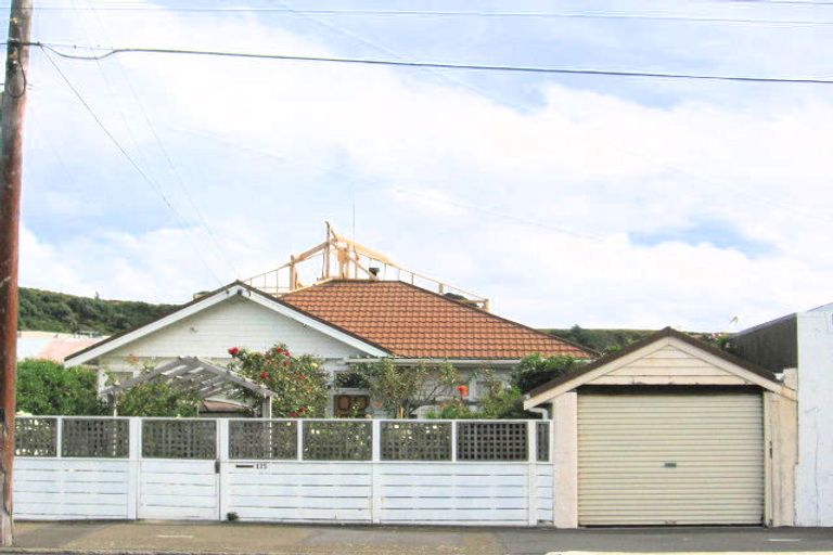 Photo of property in 135 Hobart Street, Miramar, Wellington, 6022