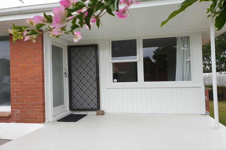 Photo of property in 2/83a Coronation Road, Papatoetoe, Auckland, 2025