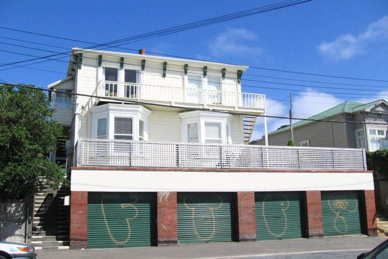 Photo of property in 31c Hall Street, Newtown, Wellington, 6021
