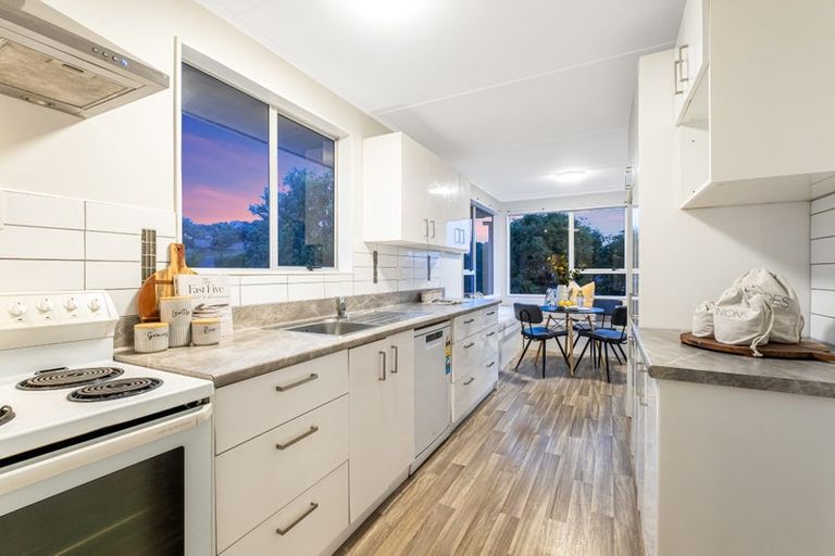 Photo of property in 9 The Bollard, Whitby, Porirua, 5024