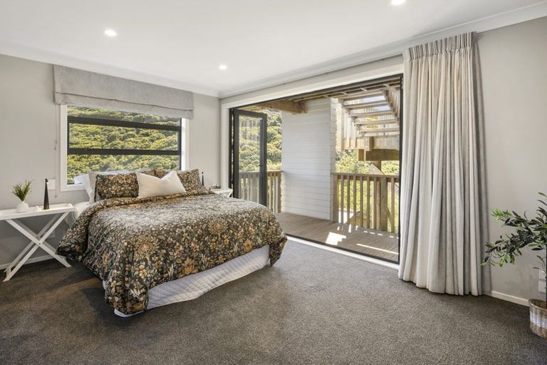 Photo of property in 1 Makomako Road, Brooklyn, Wellington, 6021