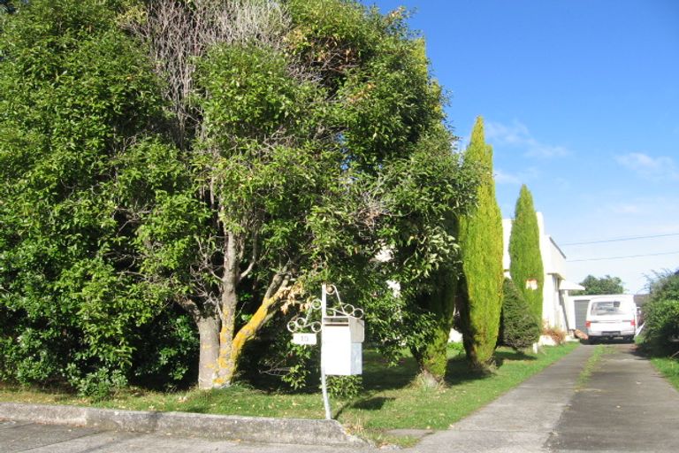 Photo of property in 10 Jutland Street, Waterloo, Lower Hutt, 5011