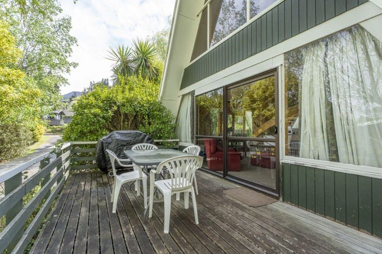 Photo of property in 9 Chalet Crescent, Hanmer Springs, 7334