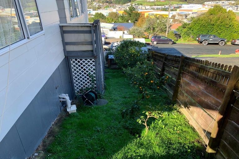 Photo of property in 12b Penton Road, Stanmore Bay, Whangaparaoa, 0932