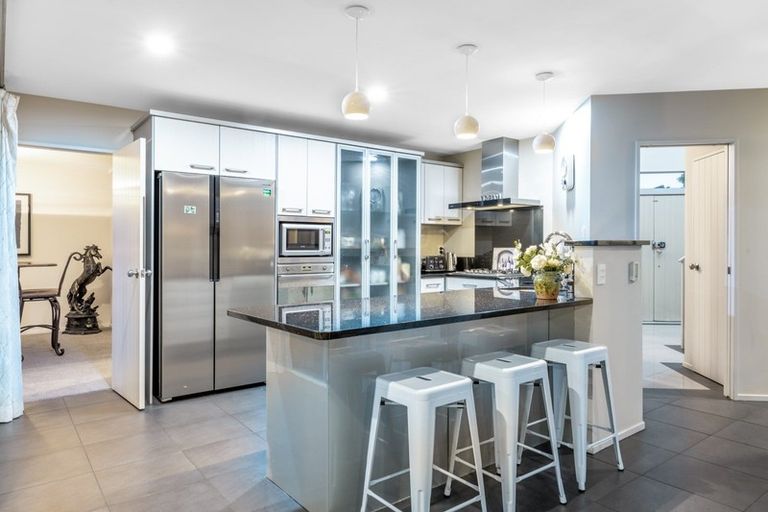 Photo of property in 37b Macleans Road, Bucklands Beach, Auckland, 2014