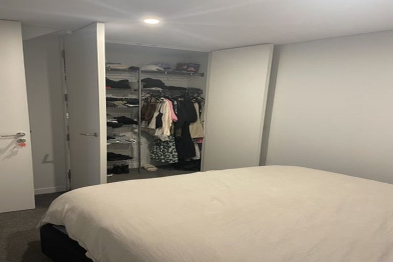 Photo of property in 13 Nugget Avenue, Hobsonville, Auckland, 0616