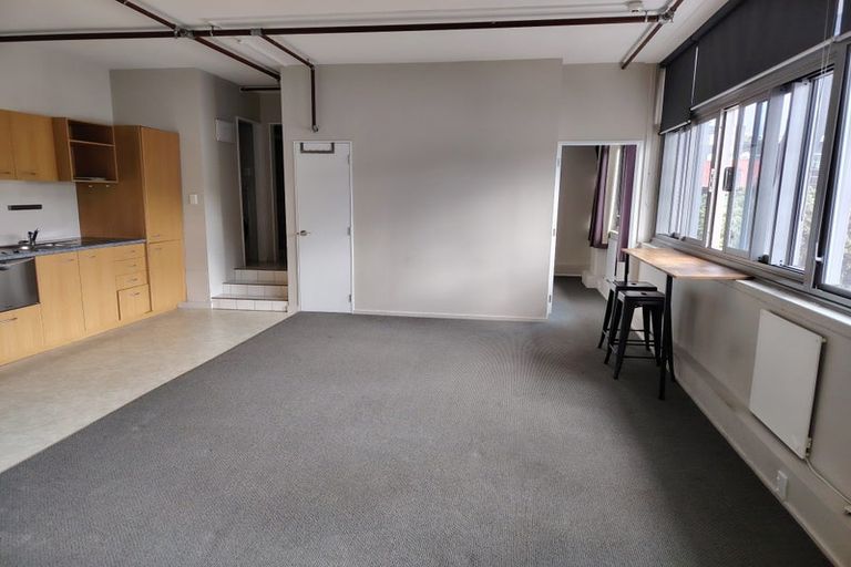 Photo of property in Rostrevor House, 4/130b Vivian Street, Te Aro, Wellington, 6011