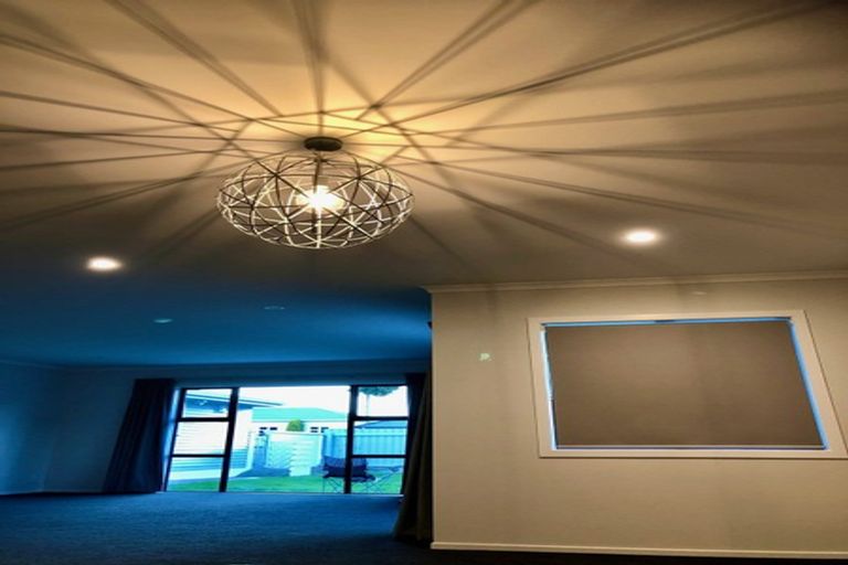 Photo of property in 12 Merton Street, Trentham, Upper Hutt, 5018