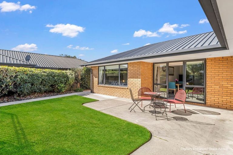Photo of property in 11 Mistral Road, Northwood, Christchurch, 8051