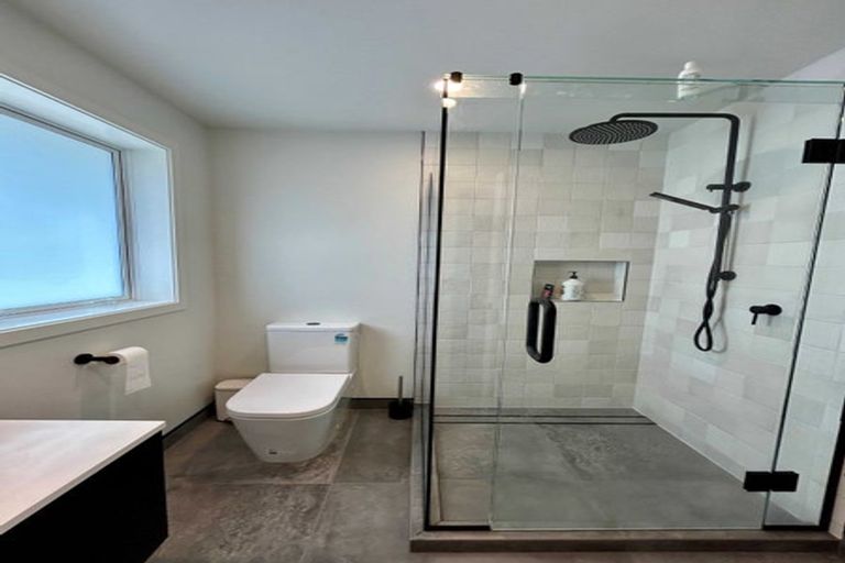 Photo of property in 50 Pahiatua Street, Hokowhitu, Palmerston North, 4410