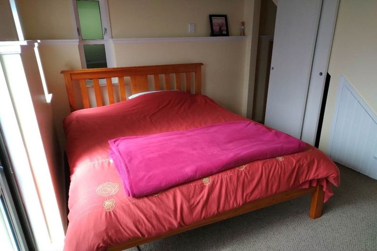 Photo of property in 9 Chisbury Street, Churton Park, Wellington, 6037