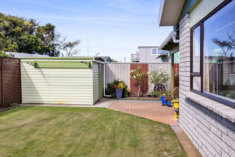 Photo of property in 30 Wellington Street, Hawera, 4610