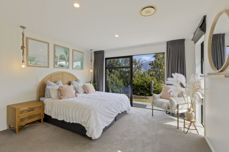 Photo of property in 5 Polperro Court, Jacks Point, Queenstown, 9371