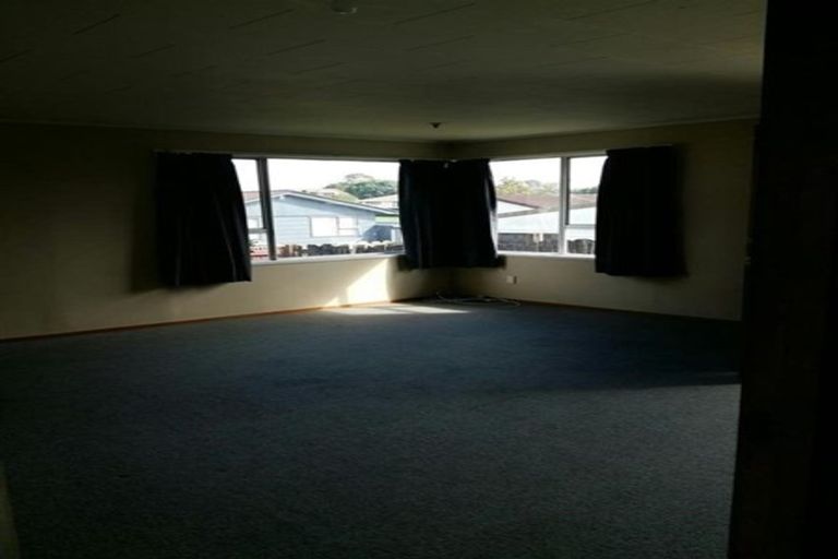 Photo of property in 1/37 John Walker Drive, Manurewa, Auckland, 2102