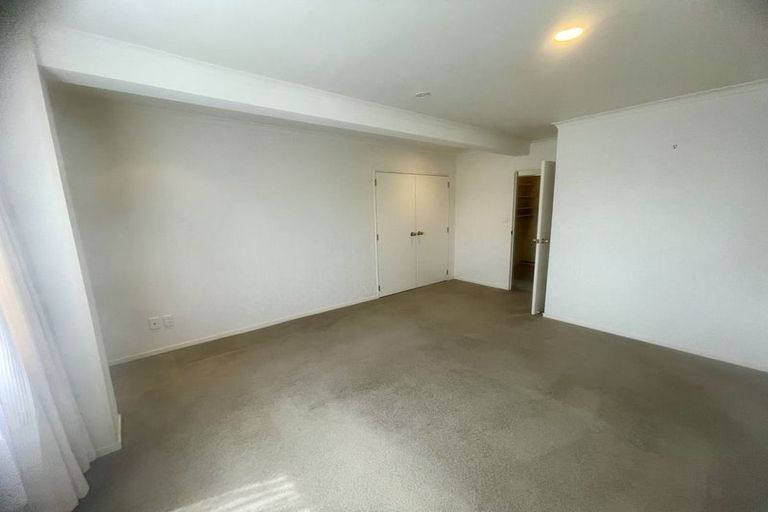 Photo of property in 4/28 Third Avenue, Tauranga, 3110