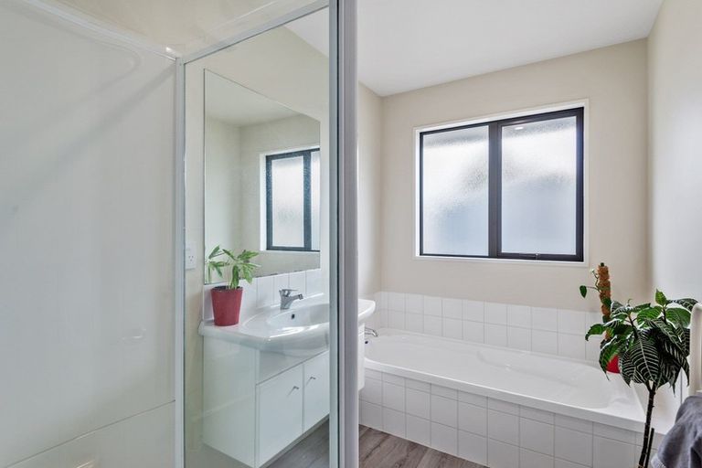 Photo of property in 92 Renoir Drive, Rolleston, 7614