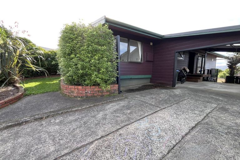 Photo of property in 15 The Yardarm, Whitby, Porirua, 5024