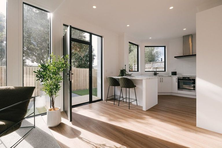 Photo of property in 128b Linton Street, West End, Palmerston North, 4410