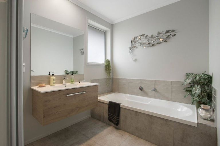 Photo of property in 9 Opou Place, Katikati, 3129