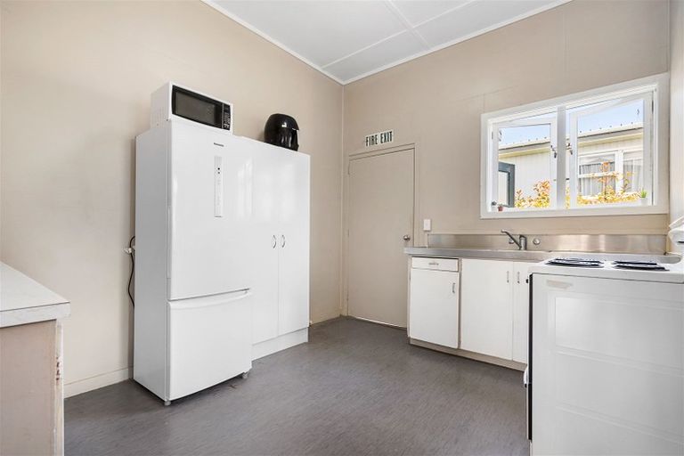 Photo of property in 2 Raewyn Street, Morningside, Whangarei, 0110