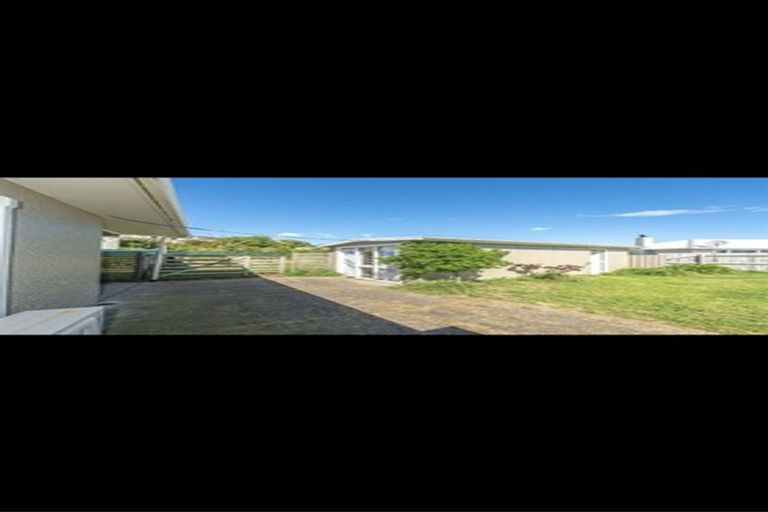 Photo of property in 44 Manuka Street, Castlecliff, Whanganui, 4501