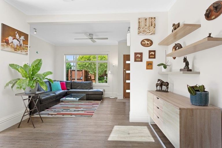 Photo of property in 380 High Street, Rangiora, 7400