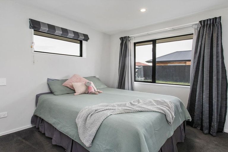 Photo of property in 34 Flint Road, Rolleston, 7614