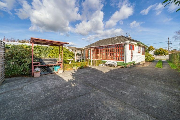 Photo of property in 5 Thackeray Street, Trentham, Upper Hutt, 5018