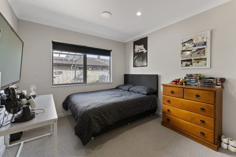 Photo of property in 44 Kotuku Drive, Paraparaumu Beach, Paraparaumu, 5032