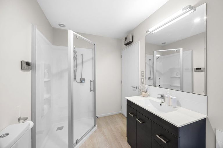 Photo of property in 45 Woodville Street, Edgeware, Christchurch, 8013